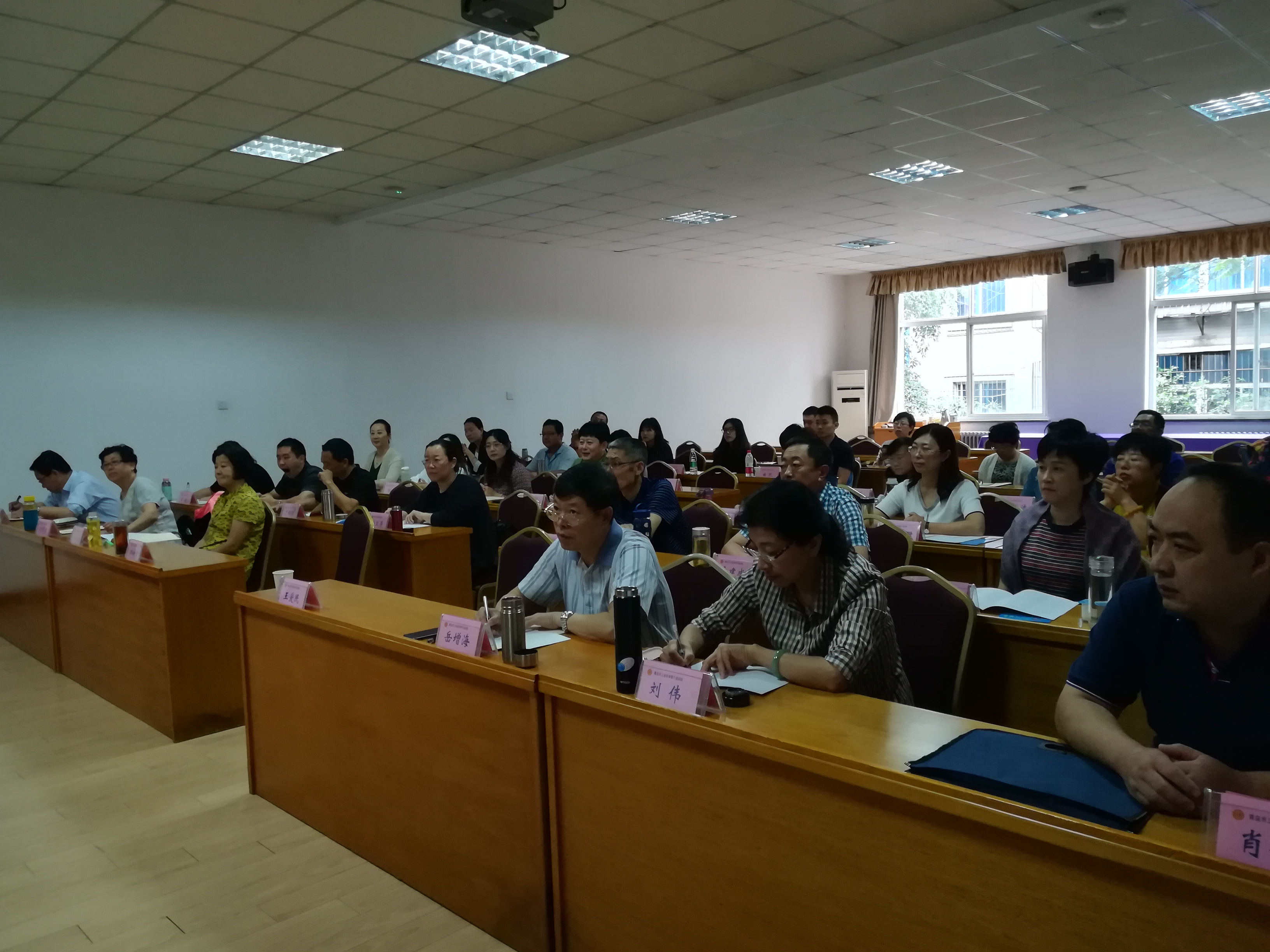 3ec0dceb1ff2d33e8ea5efd6eddf0bda.jpg 373403871.jpg