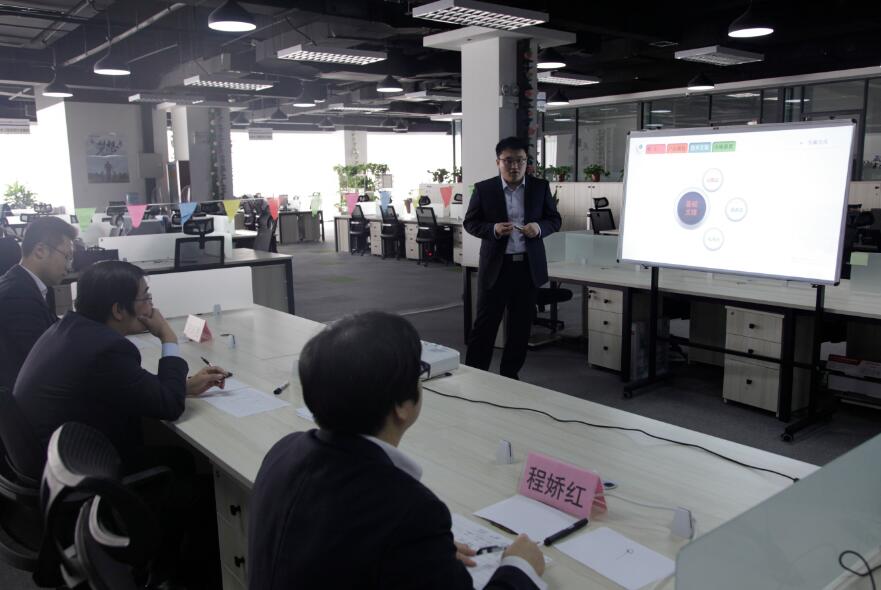 f170fba7508e902be85f011ae5ad9b37.jpg 01.jpg